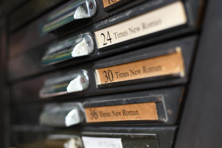 Books-and-boxes-danile-and-piper_1169_