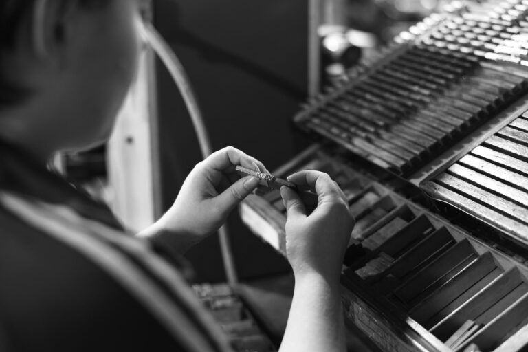 Books-and-boxes-danile-and-piper_1204__